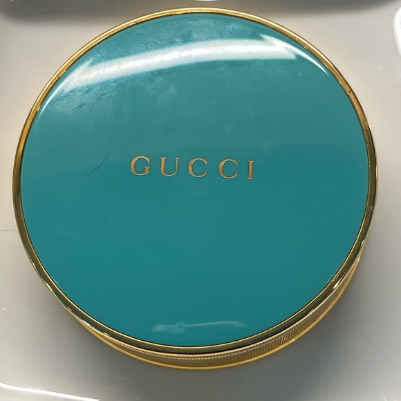 Gucci Makeup Gucci Clat Soleil Luminous Bronzer Shade Fair Used 2x